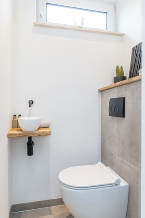 Foto - Verkocht onder voorbehoud: Instapklare gemoderniseerde geschakelde 2 onder 1 kap woning  met aanbouw, open keuken, tuin en garage in Voerendaal